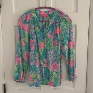 Like new blue and green Lilly Pulitzer Elsa top